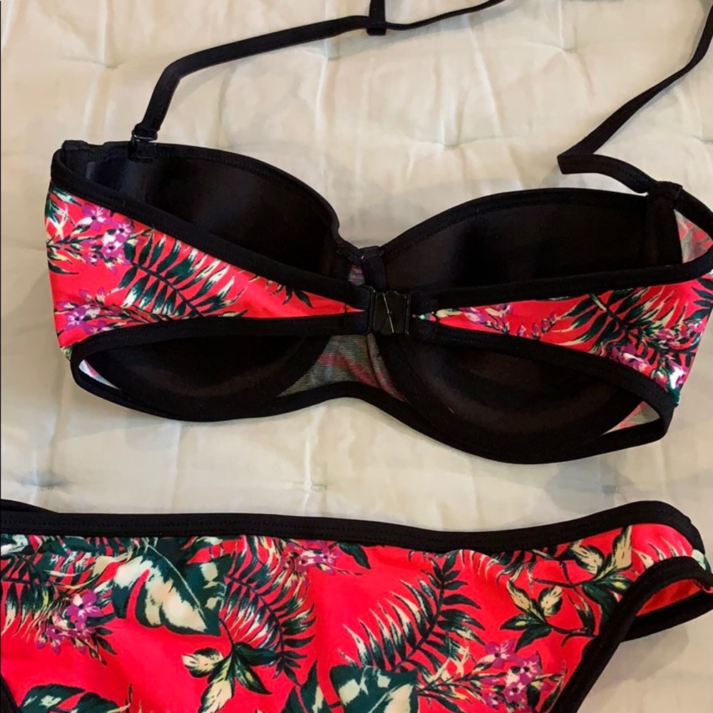 Floral bikini set - Picture 6 of 8